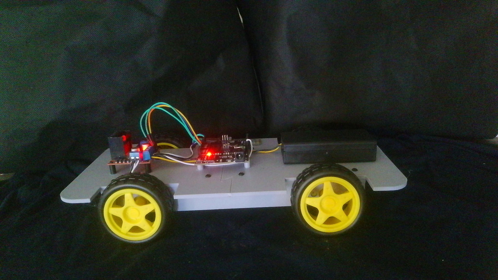 Earlier RC car bench photograph